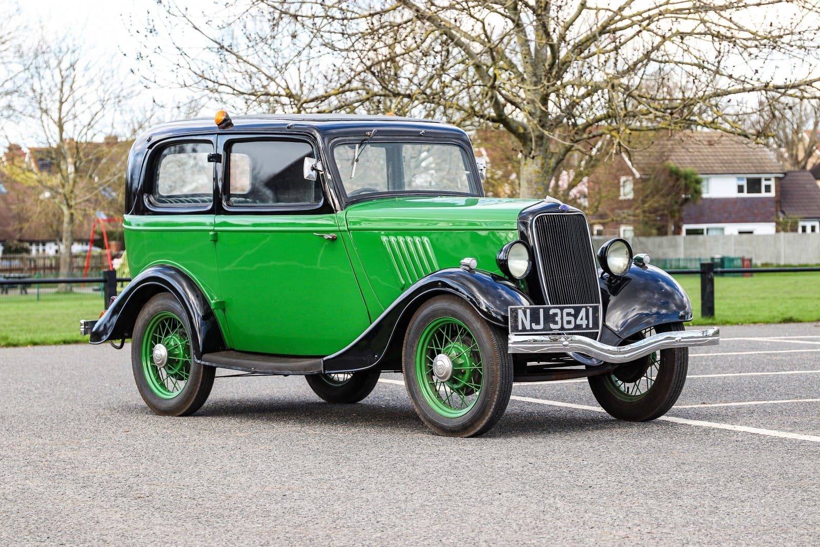1934 - FORD MODEL Y TWO-DOOR SALOON, foto 5