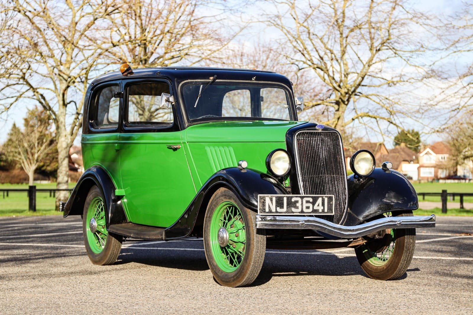1934 - FORD MODEL Y TWO-DOOR SALOON, foto 27