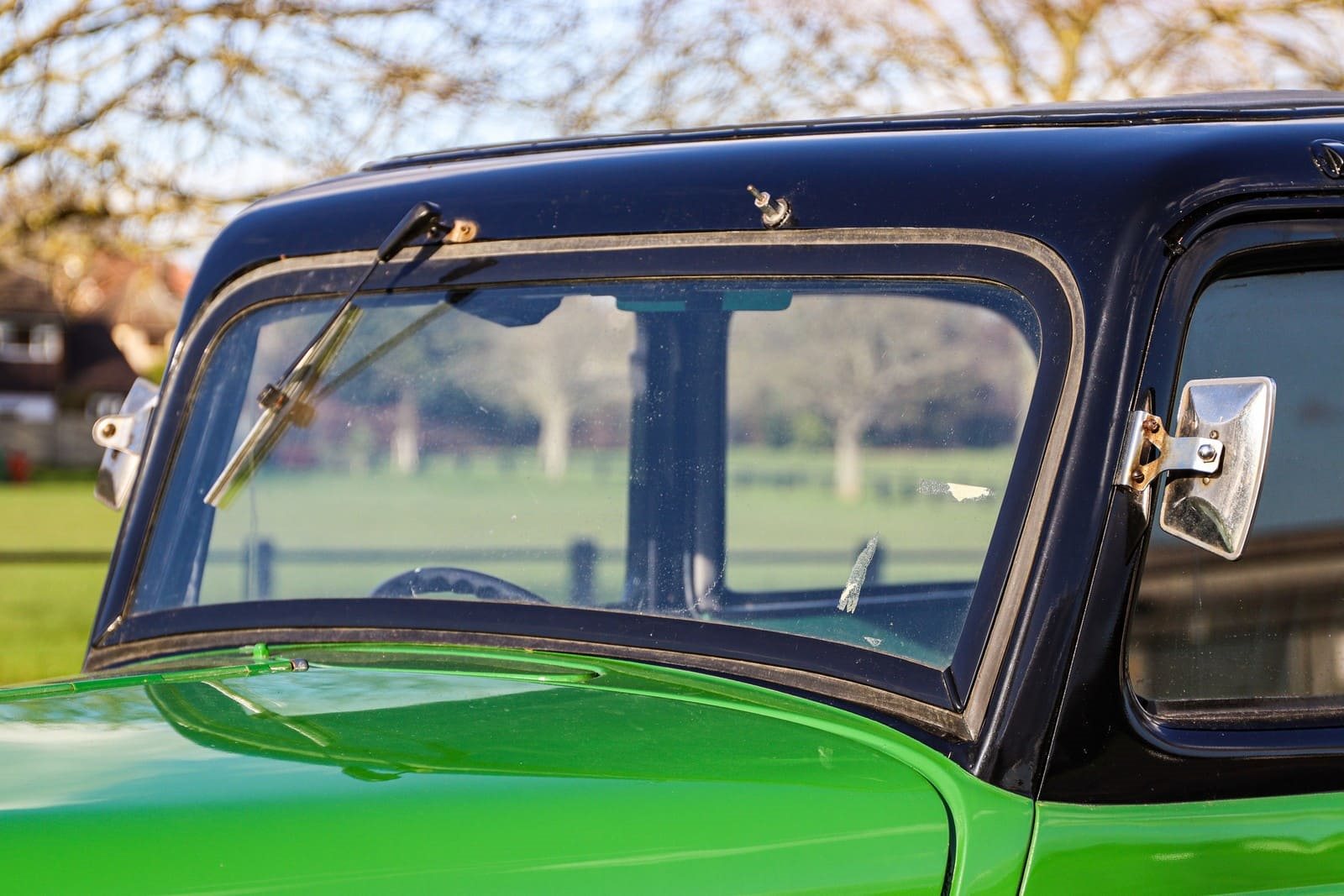 1934 - FORD MODEL Y TWO-DOOR SALOON, foto 29
