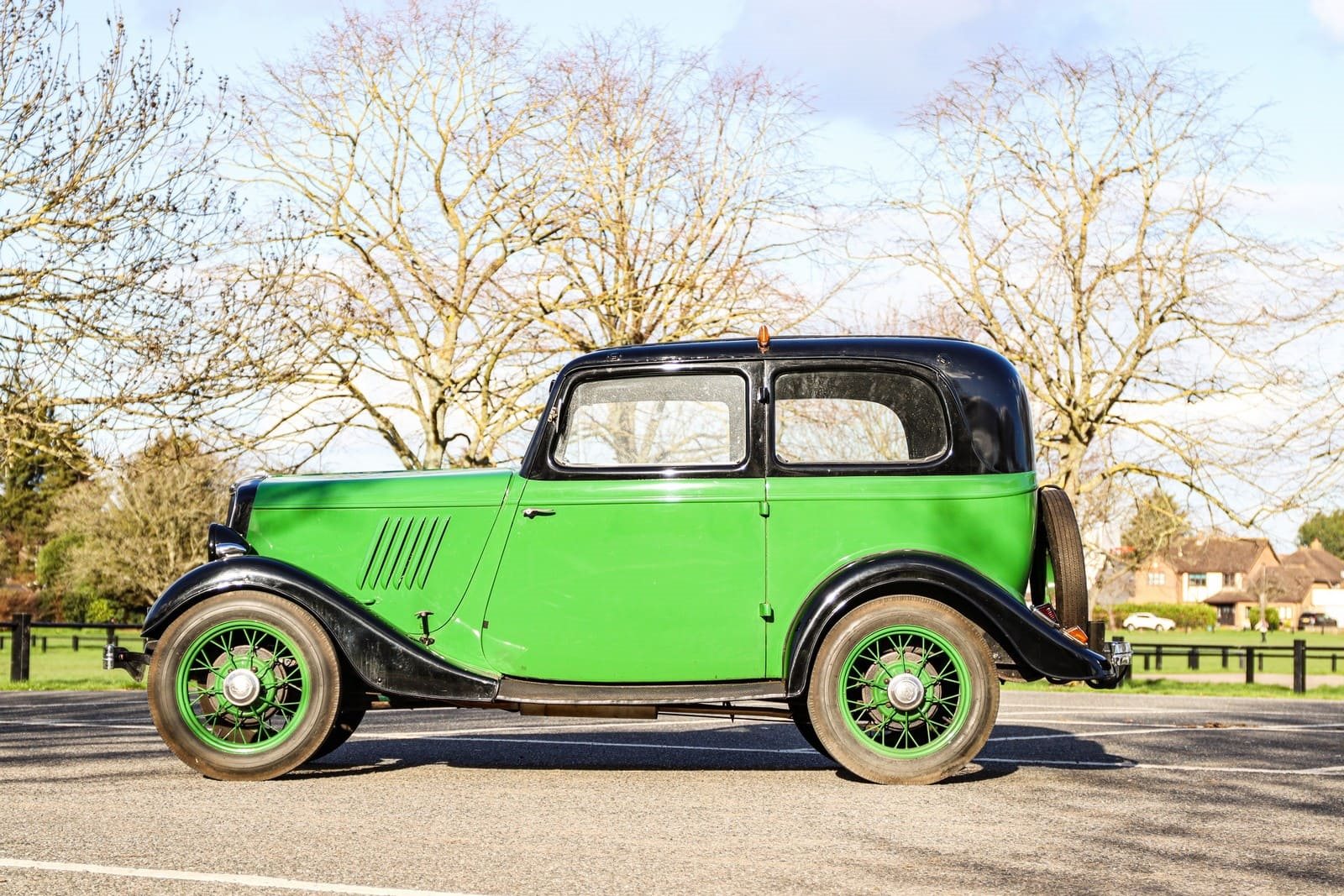 1934 - FORD MODEL Y TWO-DOOR SALOON, foto 34