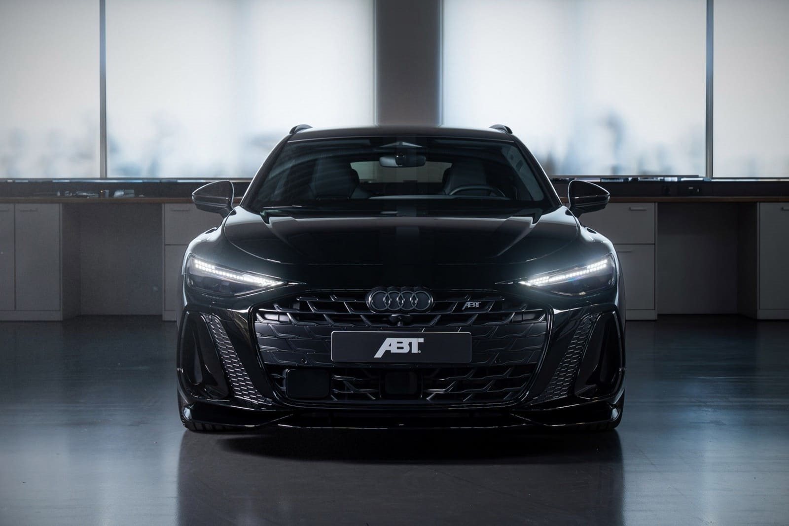 2026 - AUDI A6 AVANT TFSIe BY ABT SPORTSLINE, foto 4