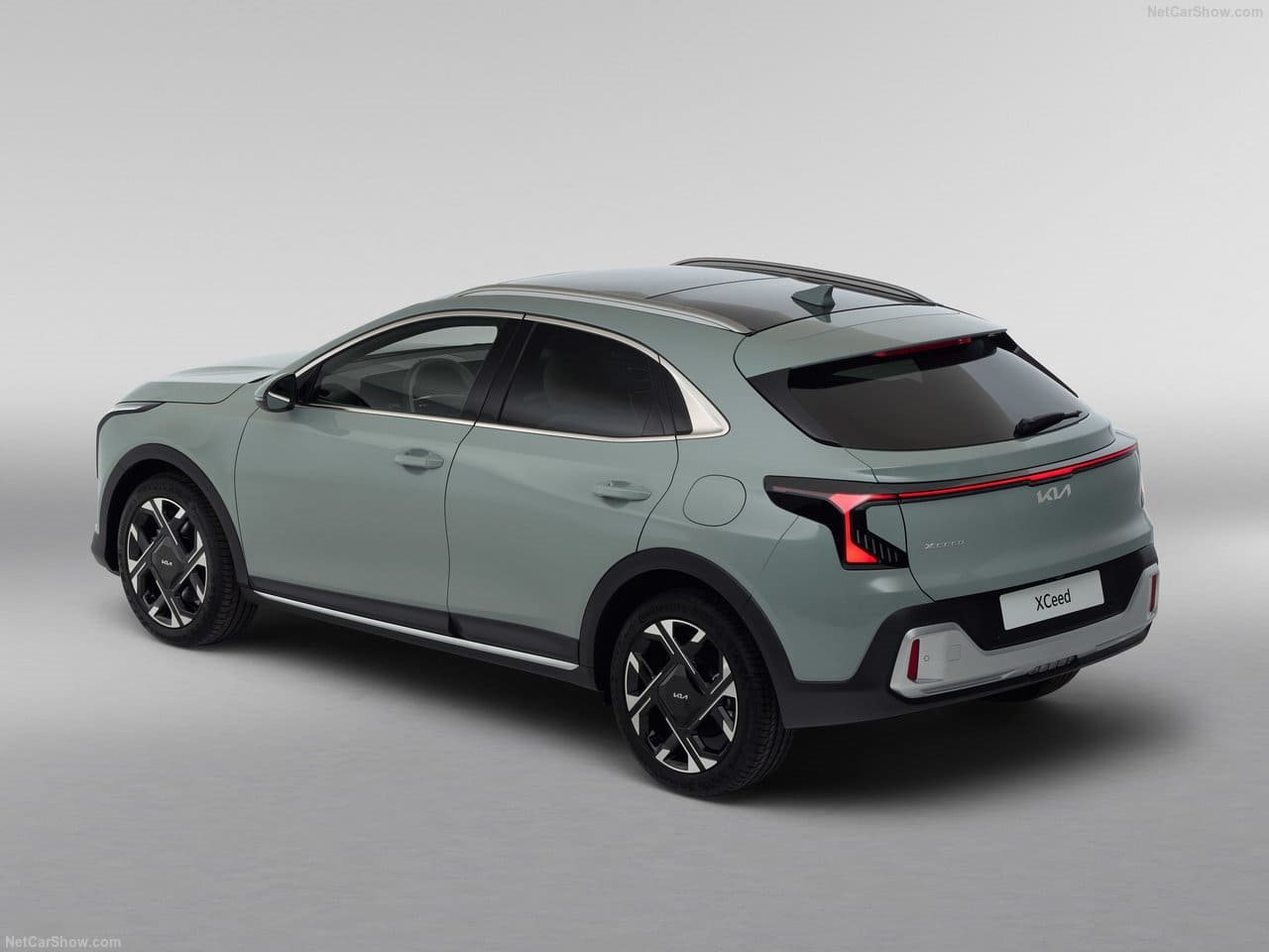 2027 - KIA XCEED, foto 24