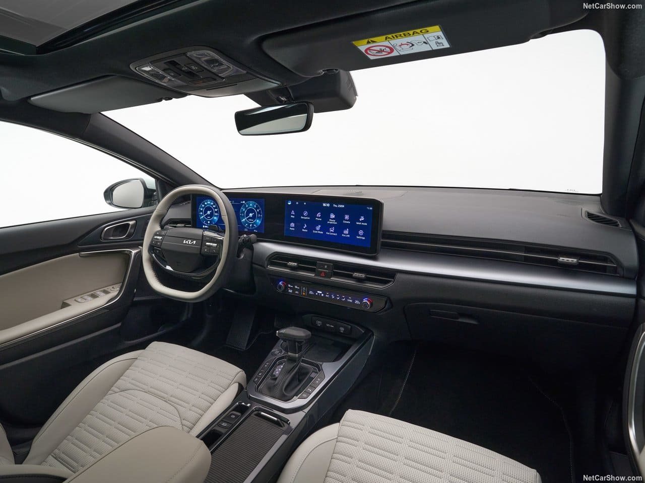 2027 - KIA XCEED, foto 35