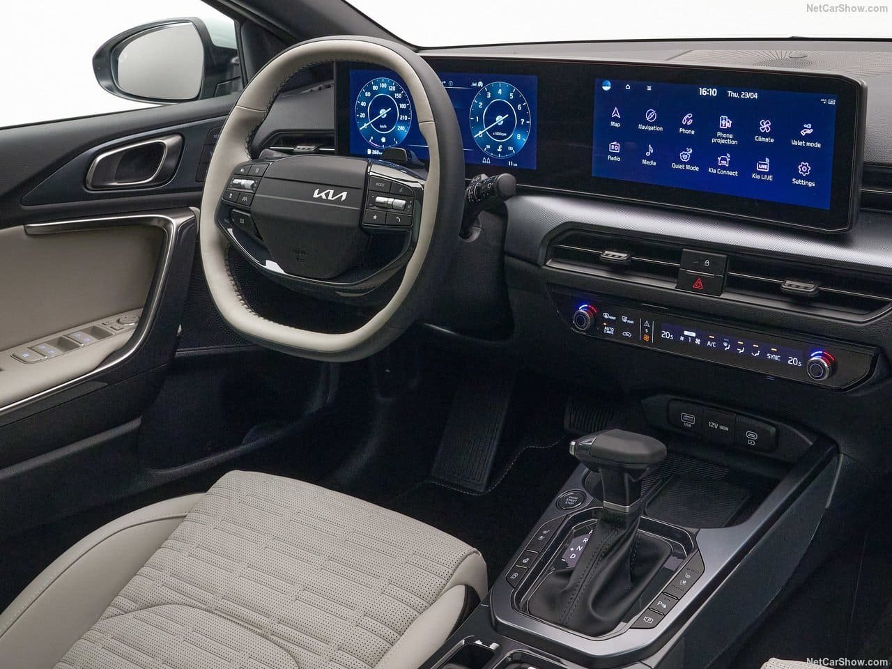 2027 - KIA XCEED, foto 37