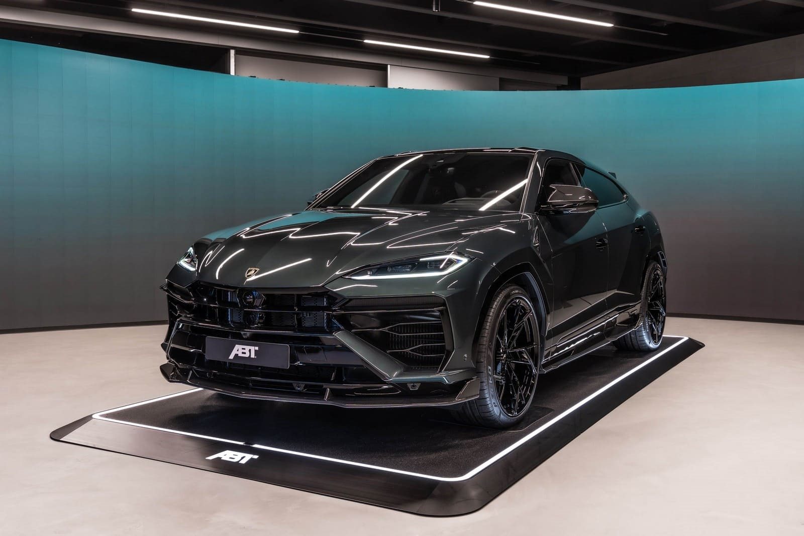 LAMBORGHINI URUS SE BY ABT SPORTSLINE, foto 1