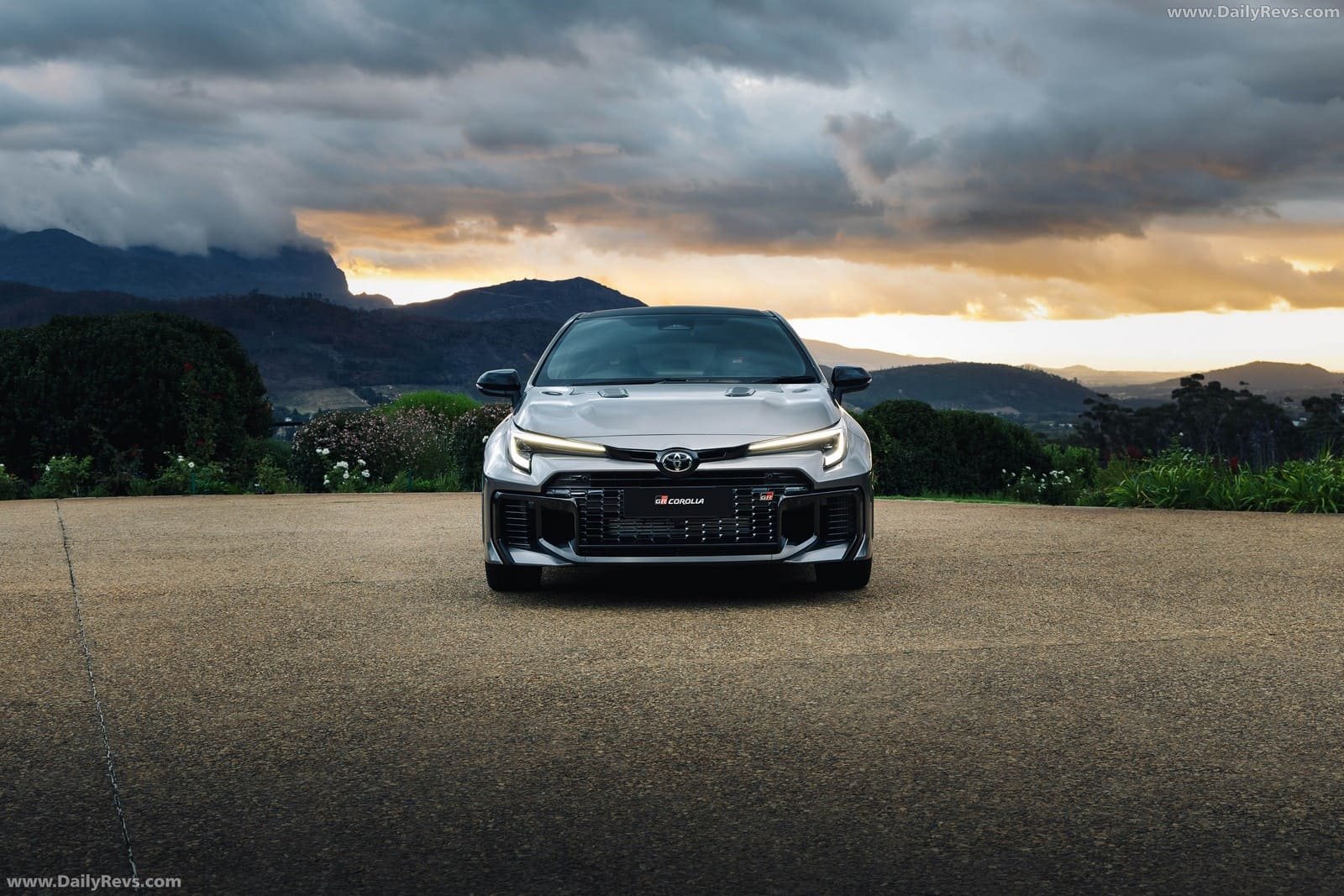 2026 - TOYOTA GR COROLLA 8AT, foto 2