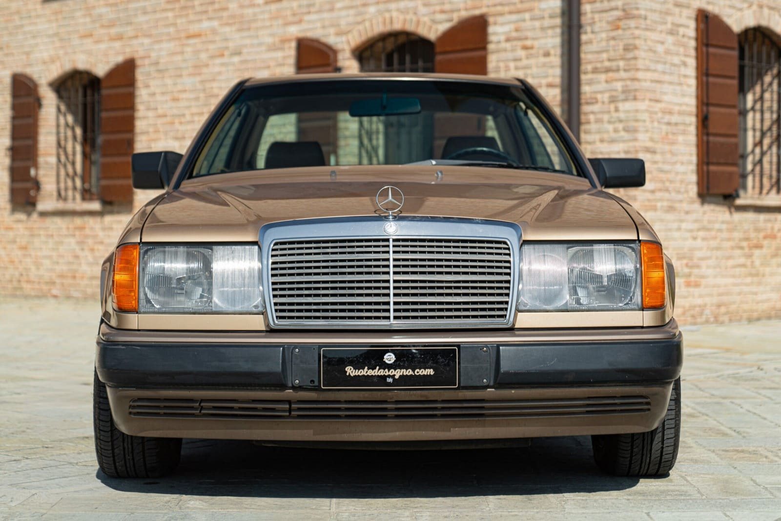 1988 - MERCEDES-BENZ 300 CE, foto 3