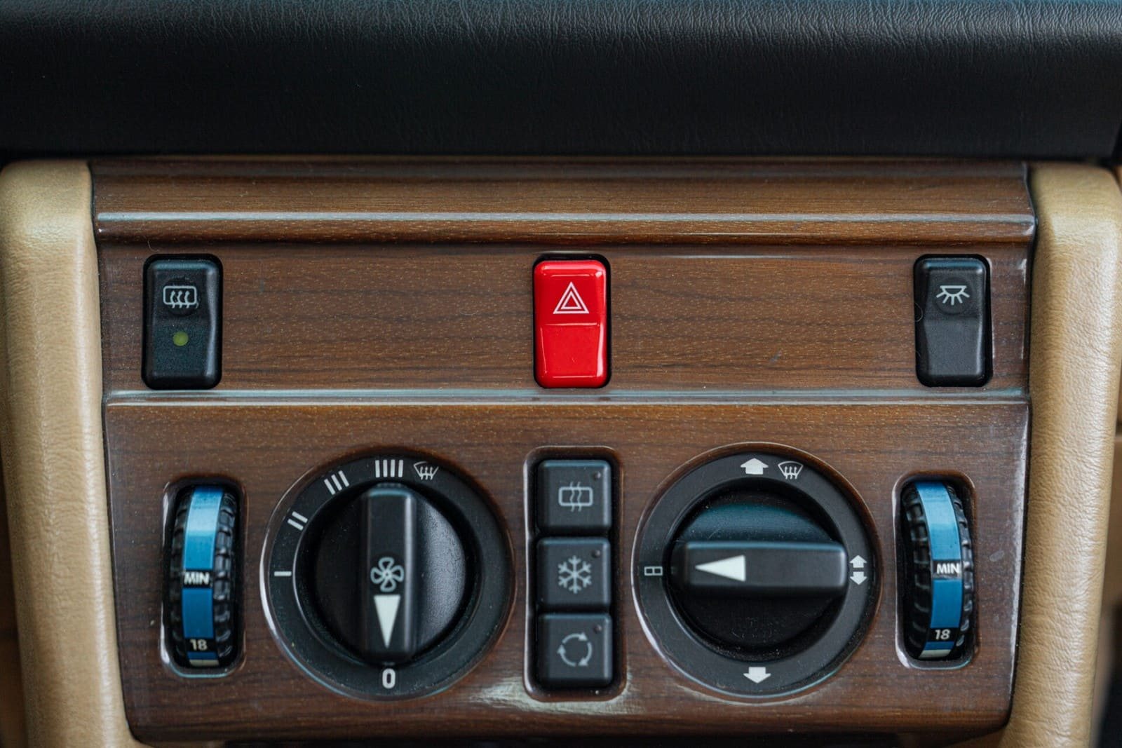 1988 - MERCEDES-BENZ 300 CE, foto 33