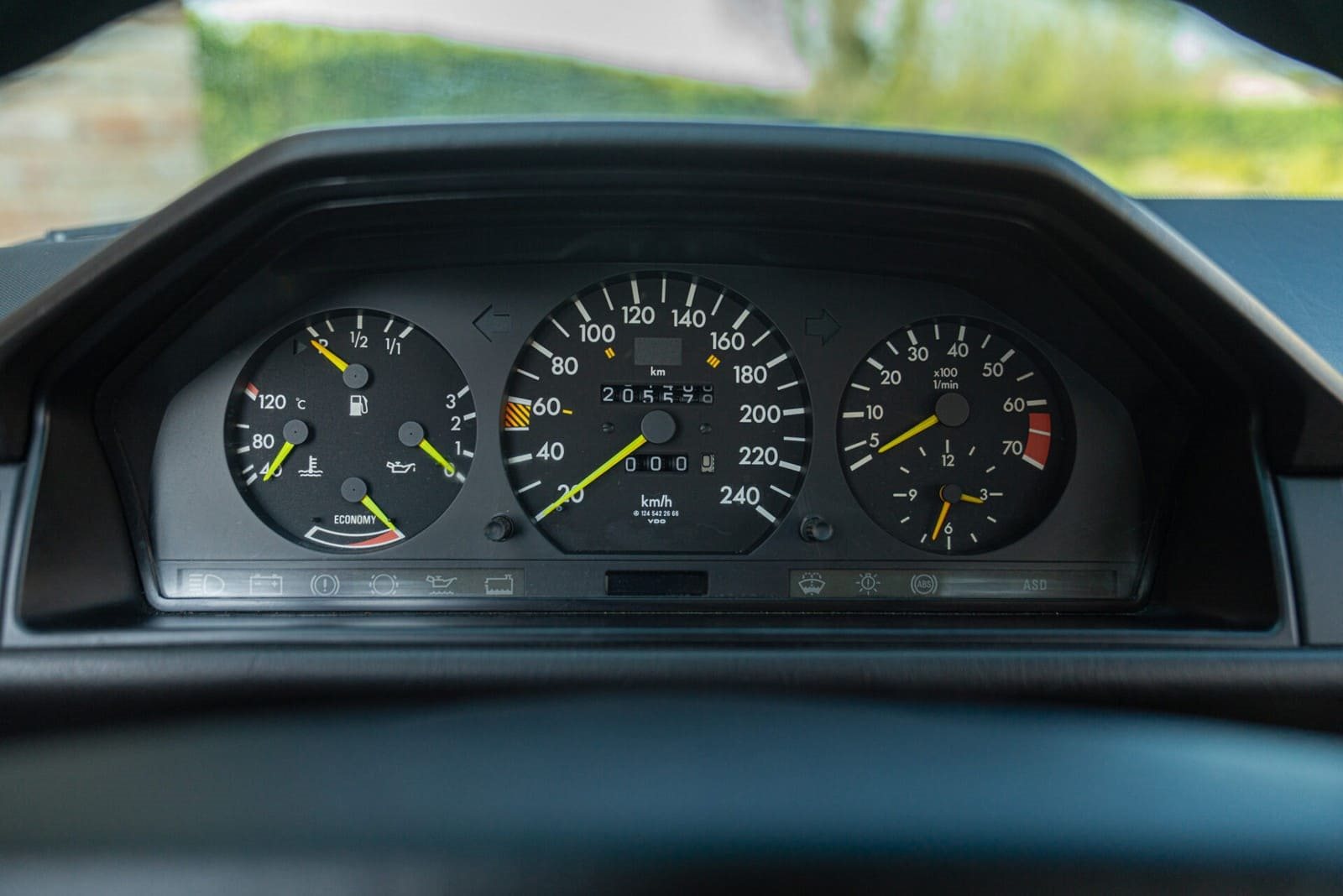 1988 - MERCEDES-BENZ 300 CE, foto 38