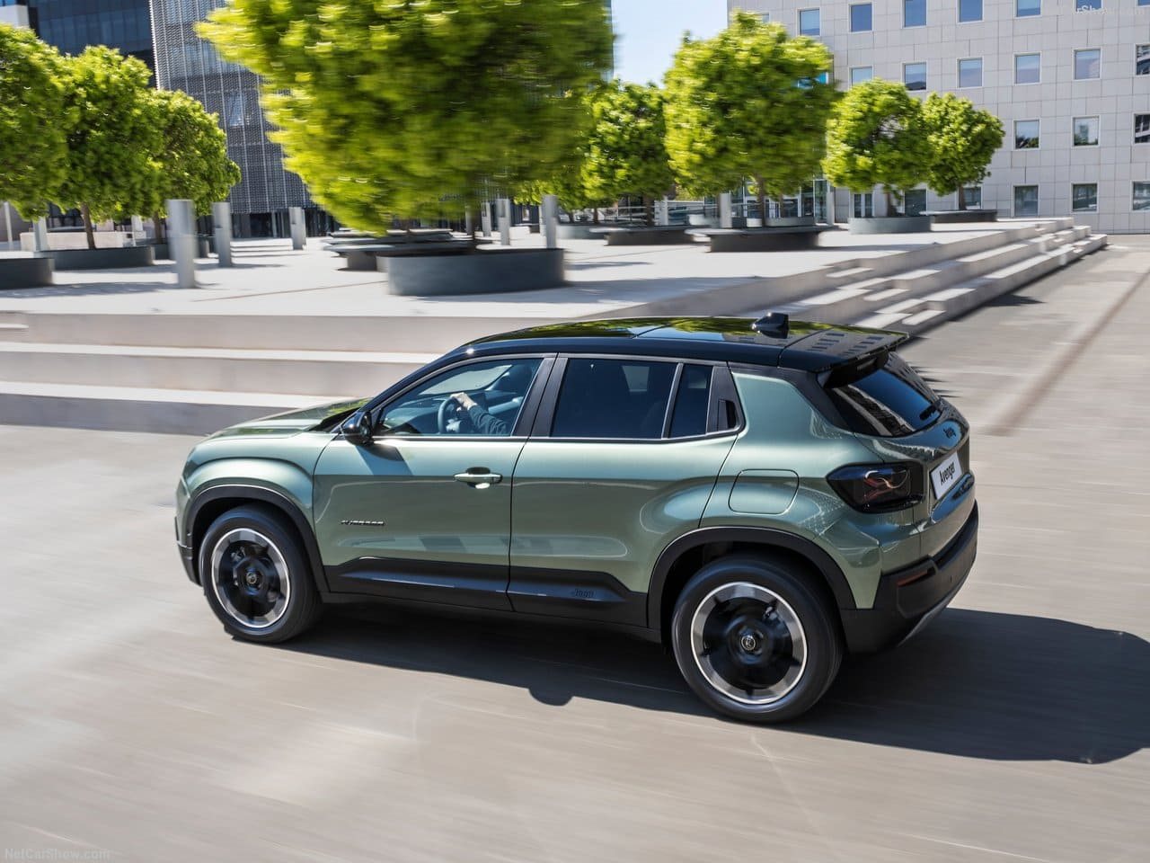 2027 - JEEP AVENGER, foto 37
