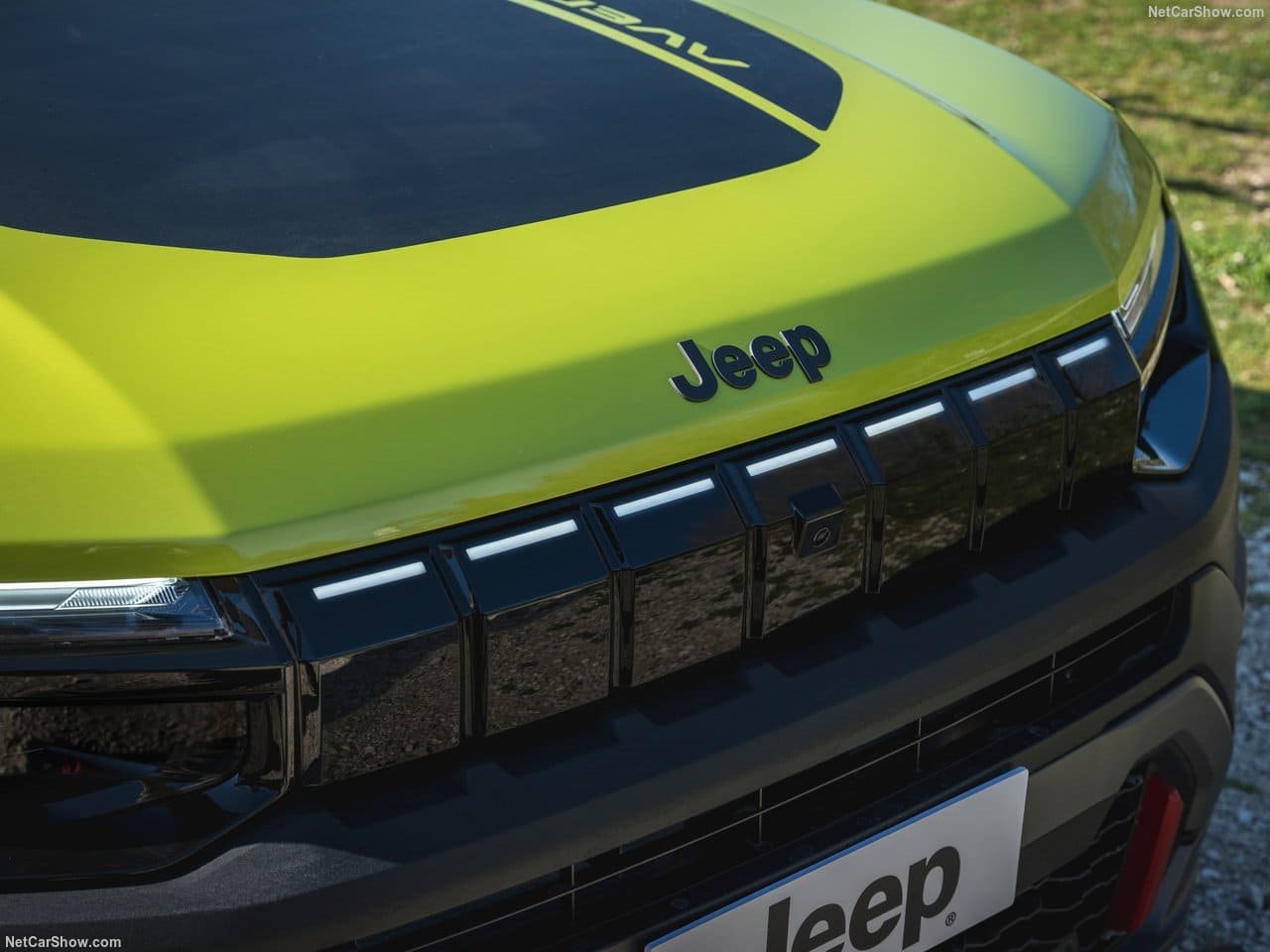 2027 - JEEP AVENGER, foto 89