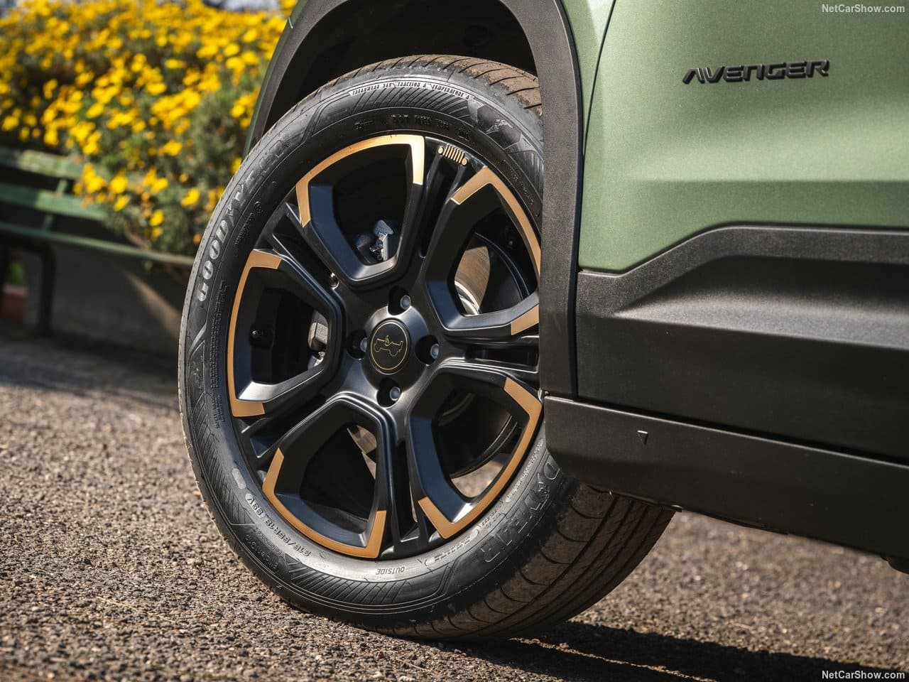 2027 - JEEP AVENGER, foto 97