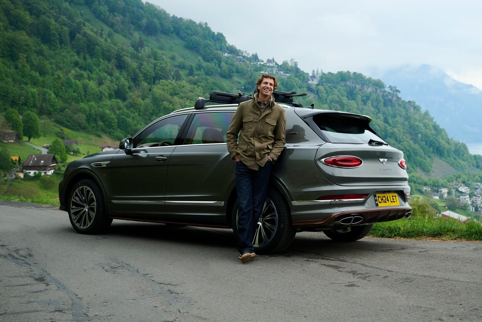 2026 - BENTLEY BENTAYGA EWB CHALET EDITION BY ‘GSTAAD GUY’, foto 2