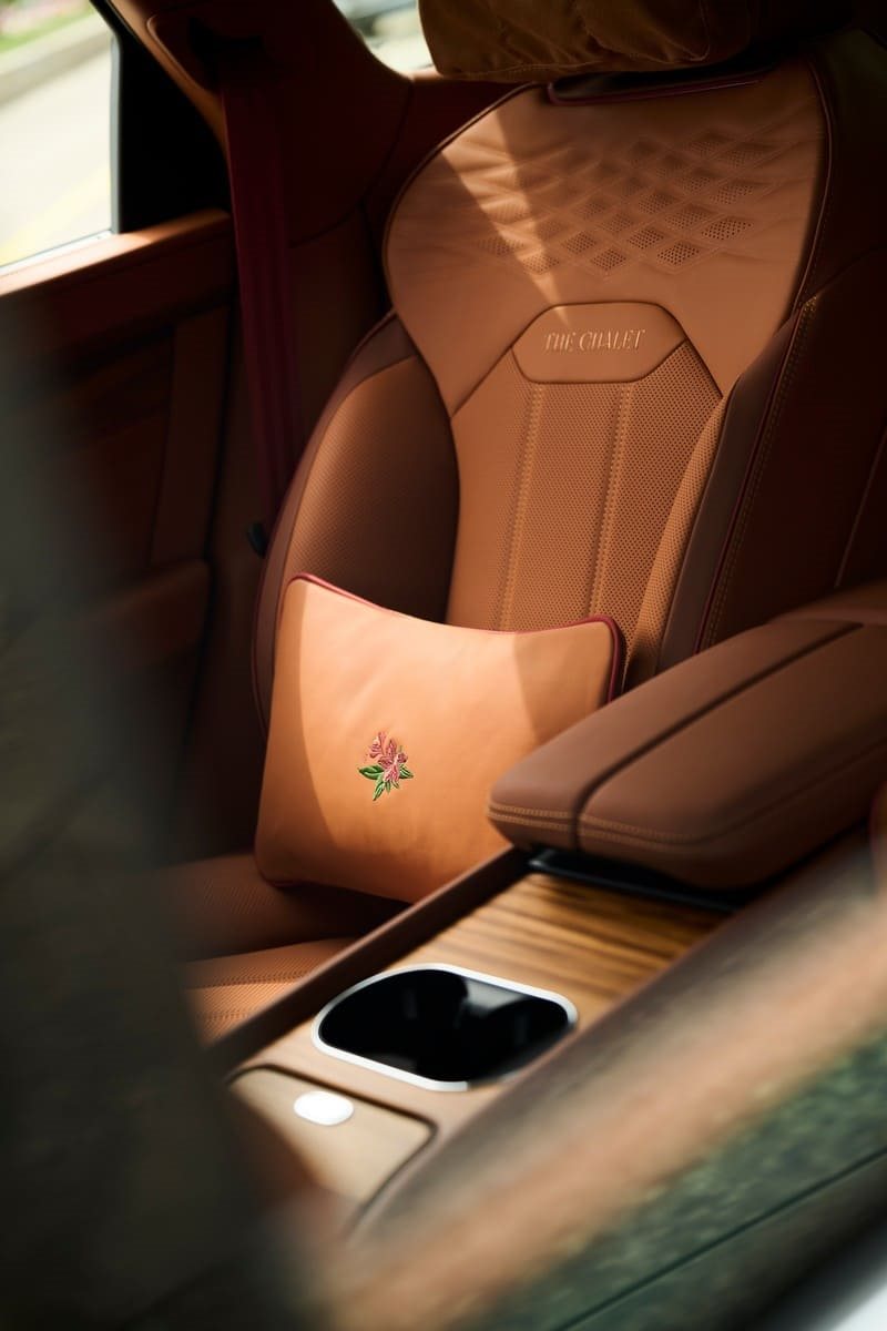 2026 - BENTLEY BENTAYGA EWB CHALET EDITION BY ‘GSTAAD GUY’, foto 13