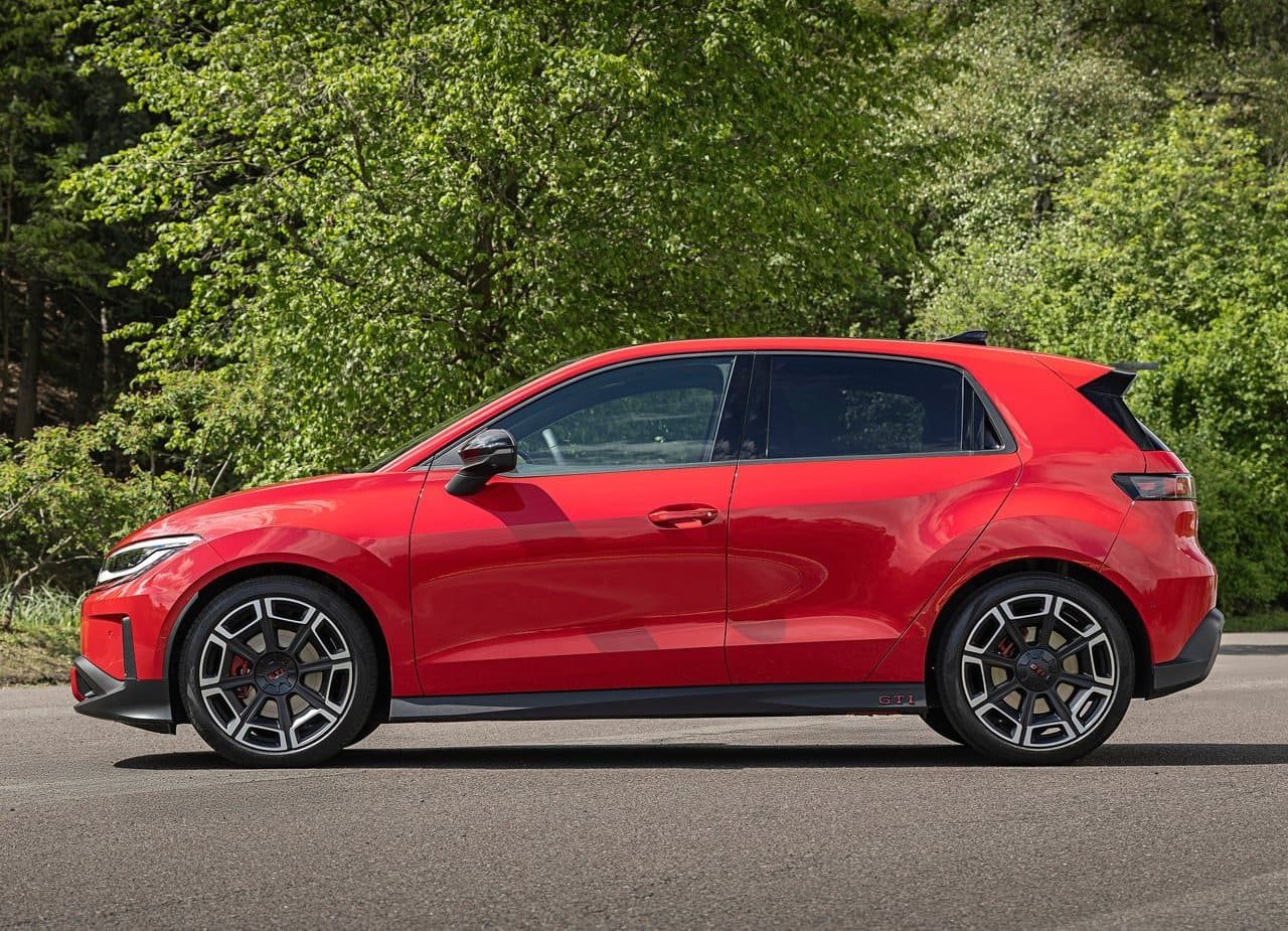 2027 - VOLKSWAGEN ID. POLO GTI, foto 10