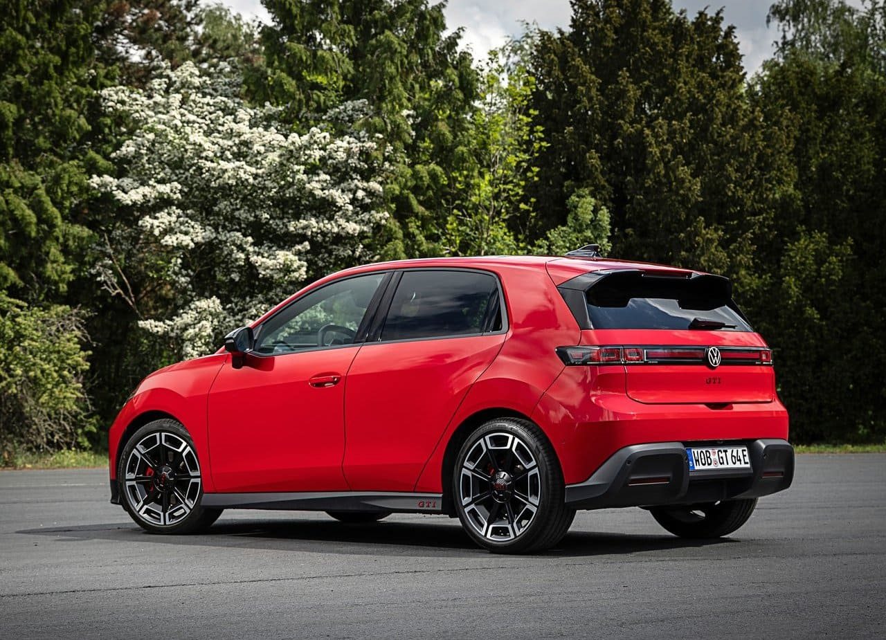 2027 - VOLKSWAGEN ID. POLO GTI, foto 12