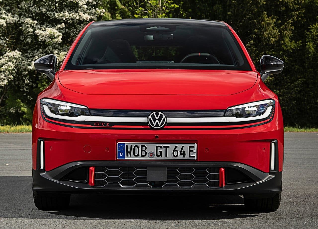 2027 - VOLKSWAGEN ID. POLO GTI, foto 16