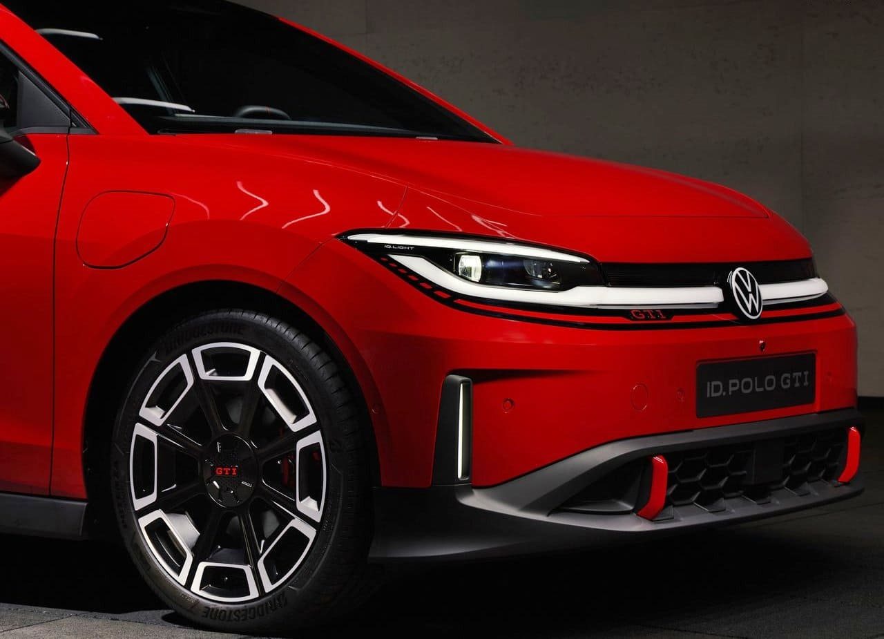 2027 - VOLKSWAGEN ID. POLO GTI, foto 27