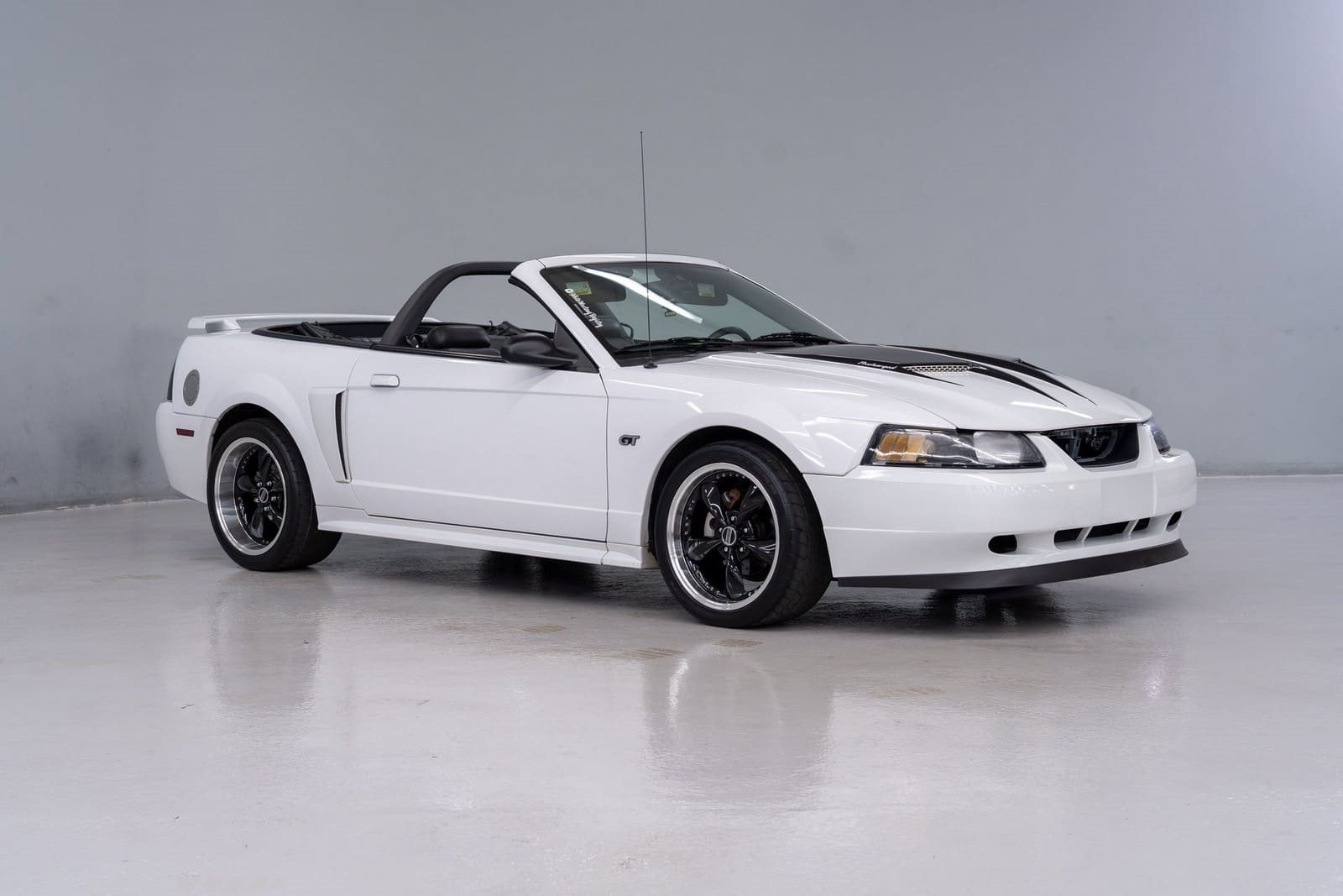 2001 - FORD MUSTANG GT CONVERTIBLE OXFORD WHITE, foto 8