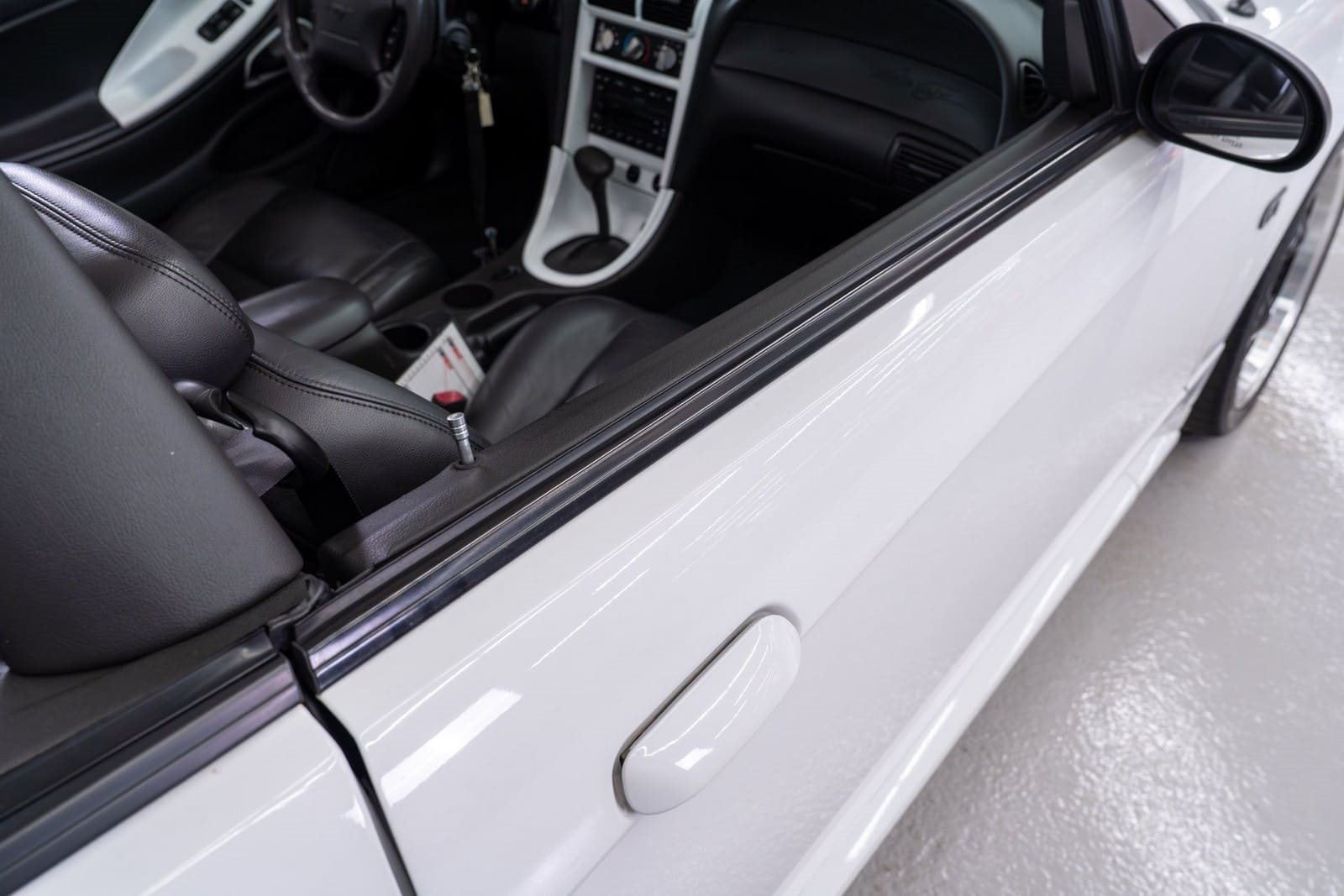 2001 - FORD MUSTANG GT CONVERTIBLE OXFORD WHITE, foto 71