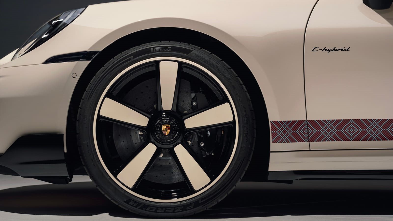 2026 - PORSCHE 911 TURBO S SADU EDITION, foto 4