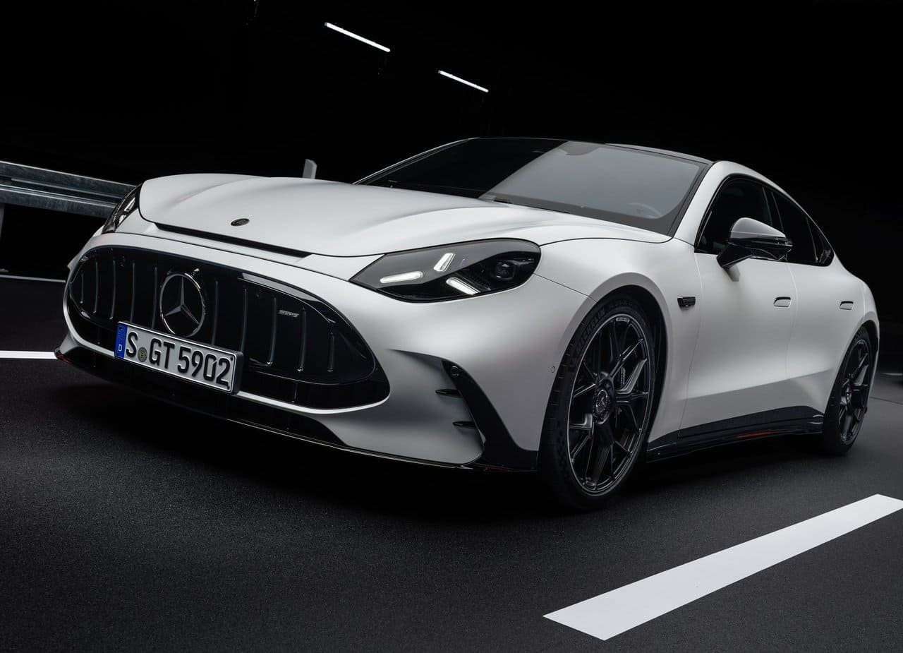 2027 - MERCEDES-AMG GT 4-DOOR COUPÉ, foto 16