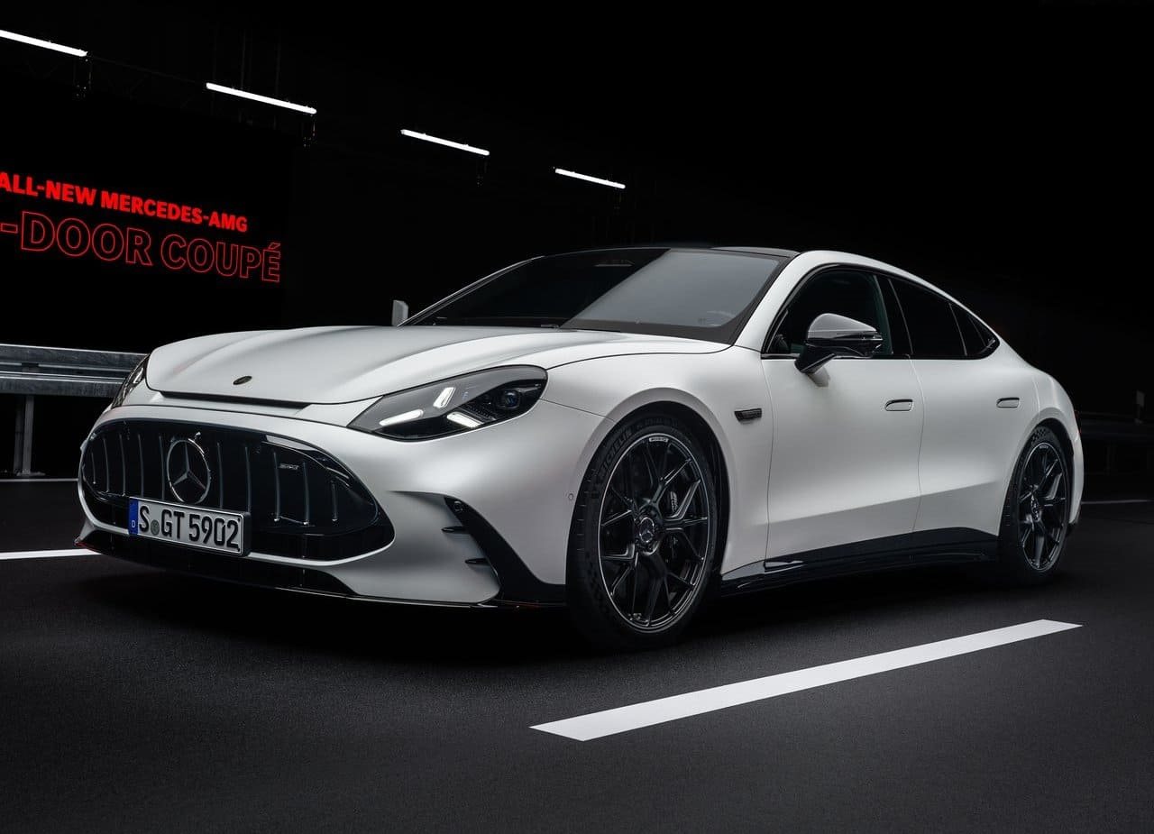 2027 - MERCEDES-AMG GT 4-DOOR COUPÉ, foto 17