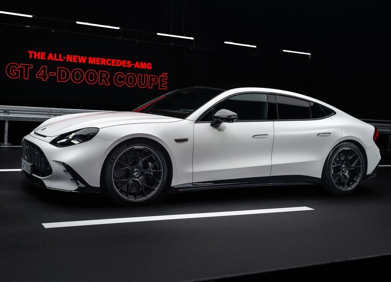 2027 - MERCEDES-AMG GT 4-DOOR COUPÉ, foto 19