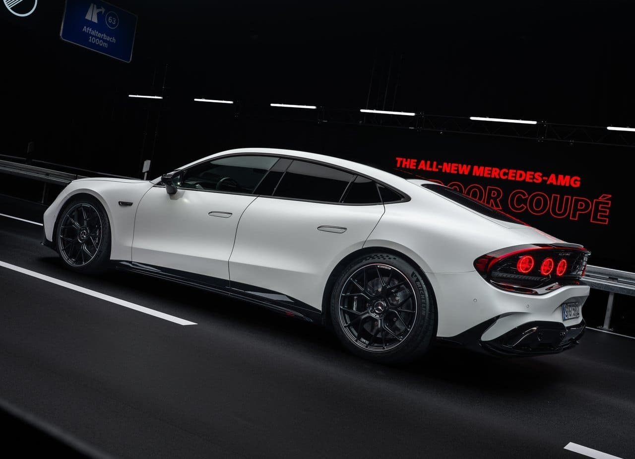 2027 - MERCEDES-AMG GT 4-DOOR COUPÉ, foto 20