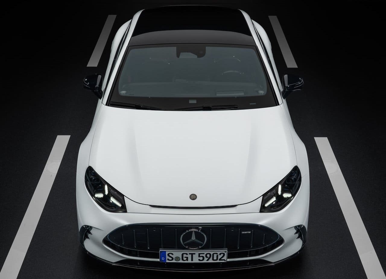 2027 - MERCEDES-AMG GT 4-DOOR COUPÉ, foto 24