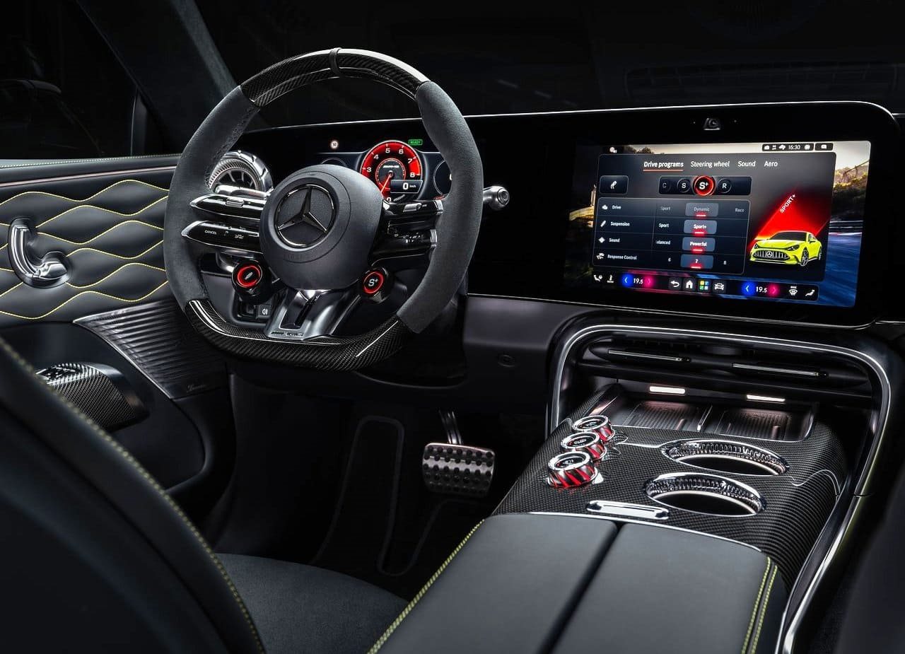 2027 - MERCEDES-AMG GT 4-DOOR COUPÉ, foto 29