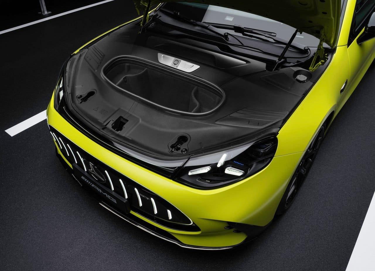 2027 - MERCEDES-AMG GT 4-DOOR COUPÉ, foto 45
