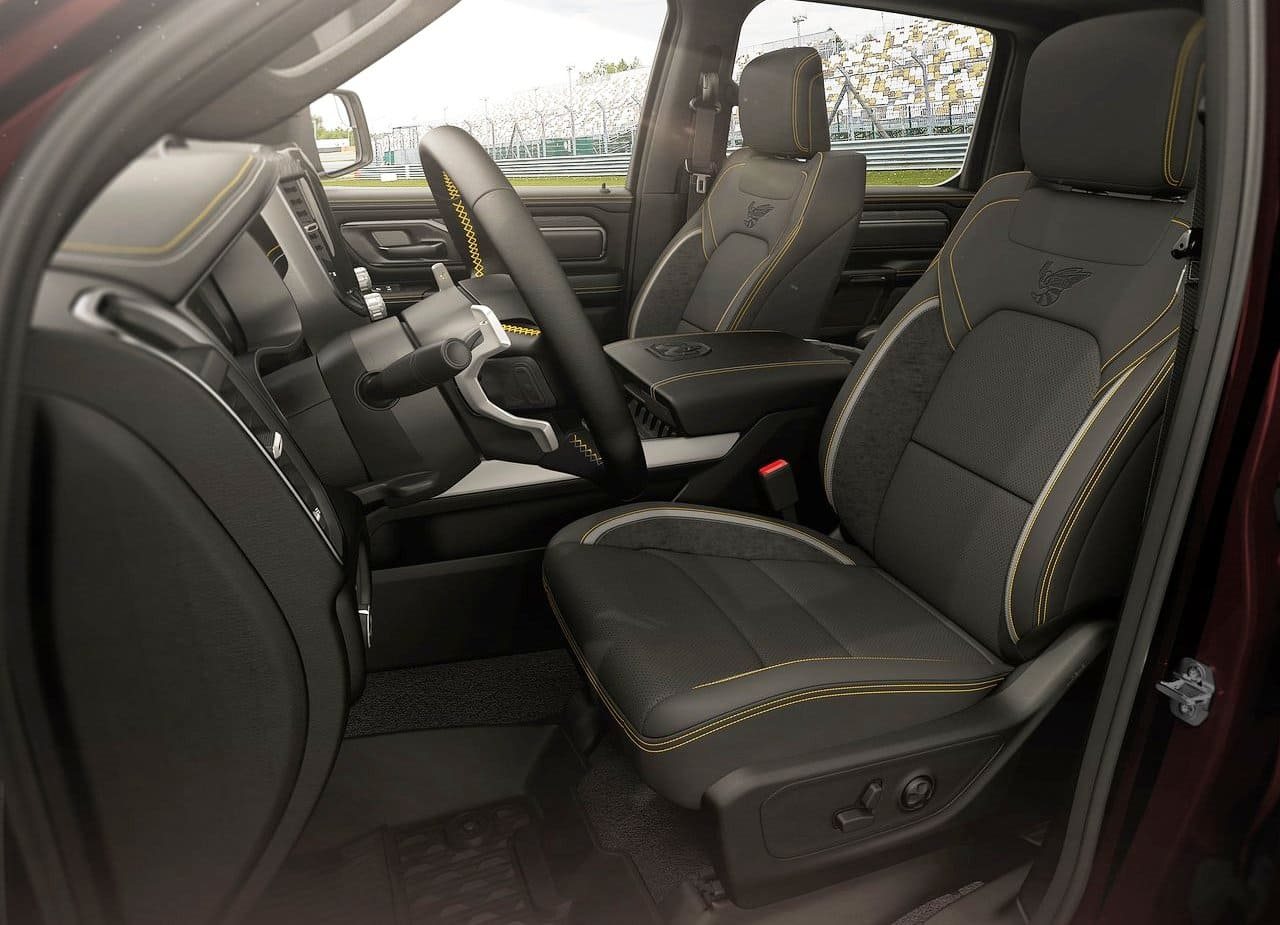 RAM 1500 RUMBLE BEE 392, foto 9