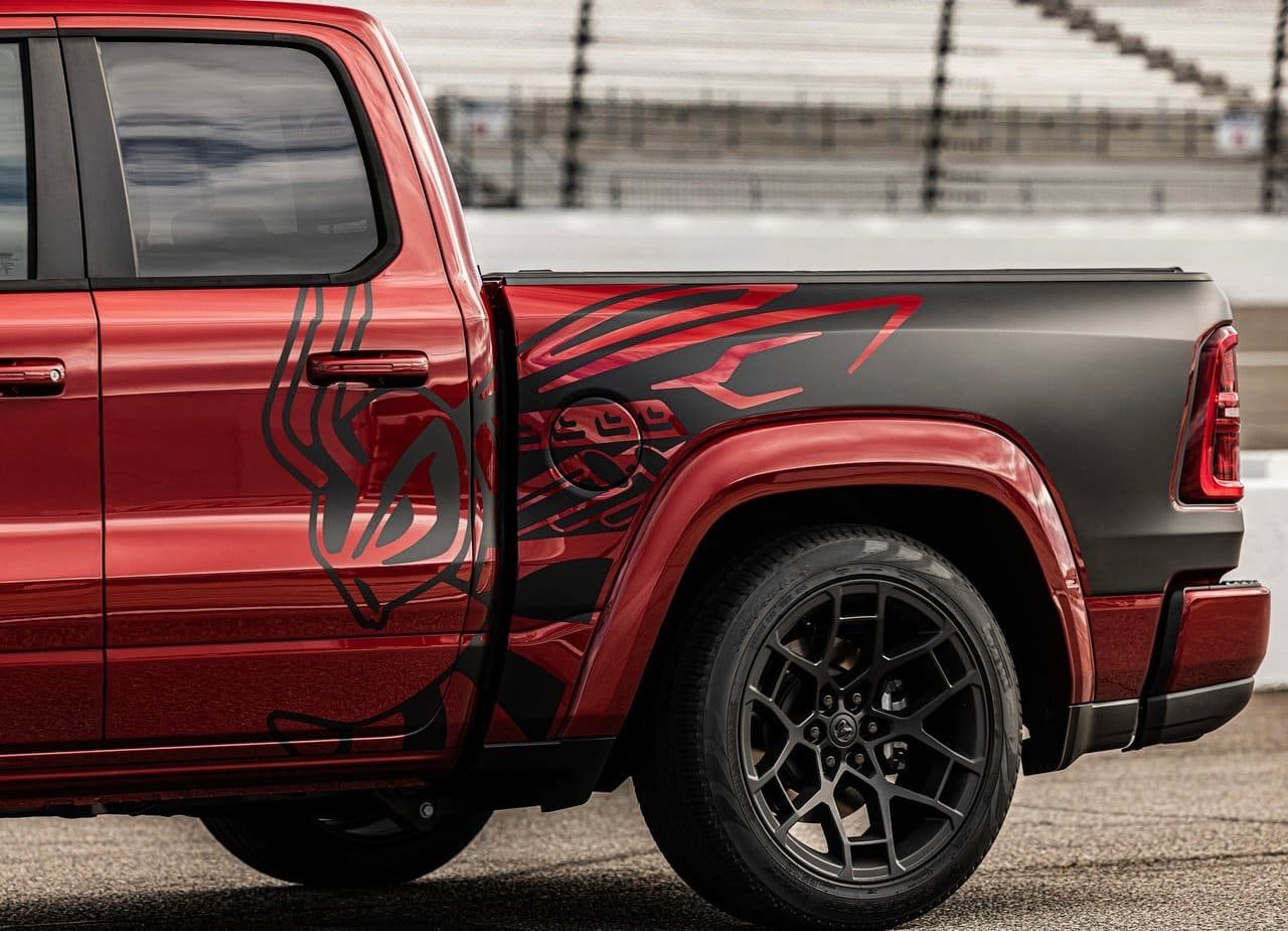 RAM 1500 RUMBLE BEE 392, foto 10