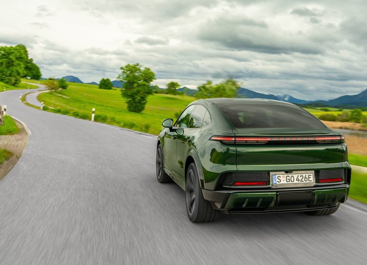 2027 - PORSCHE CAYENNE S COUPÉ ELECTRIC, foto 14
