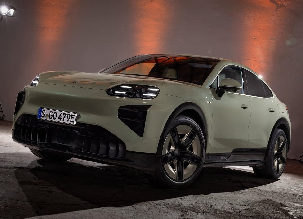 2027 - PORSCHE CAYENNE TURBO COUPÉ ELECTRIC, foto 8