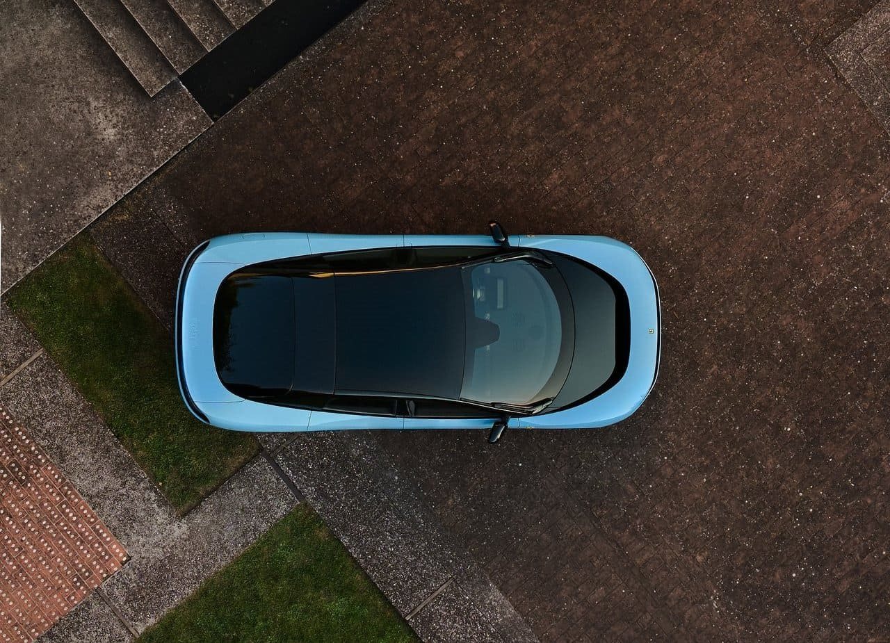2027 - FERRARI LUCE, foto 6