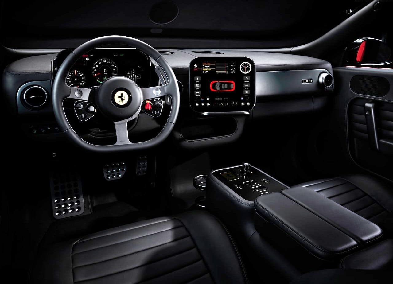 2027 - FERRARI LUCE, foto 17