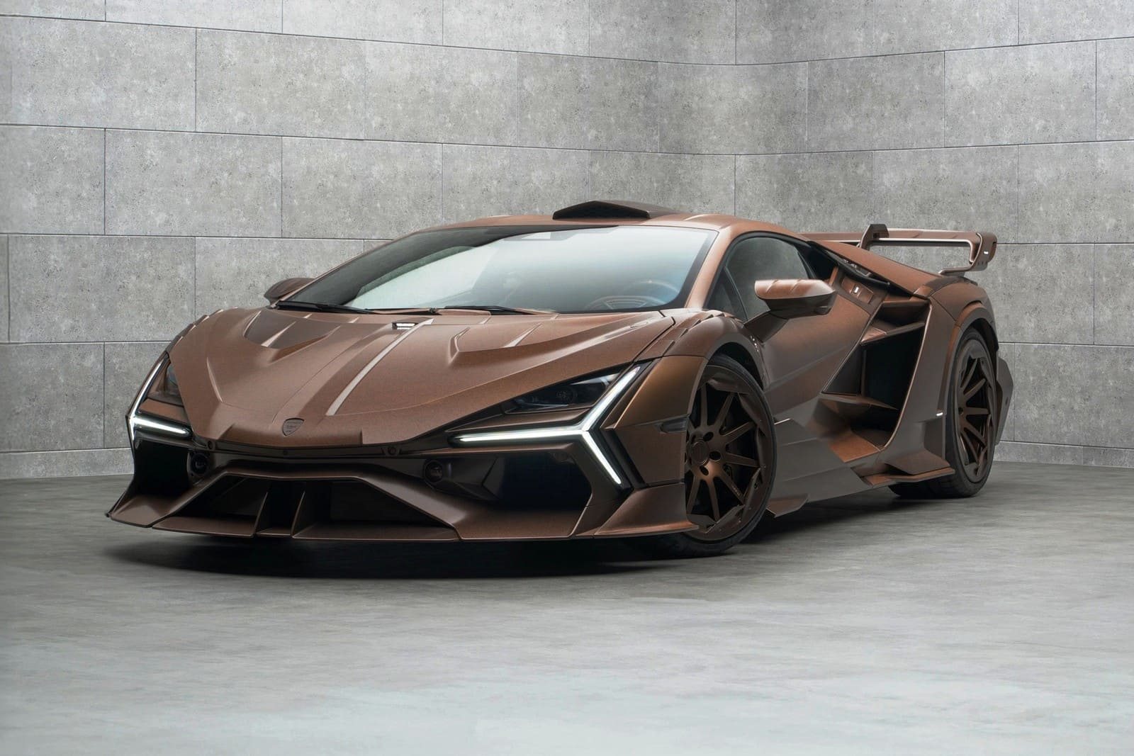 LAMBORGHINI REVUELTO MANSORY CARBONADO X DAMASK EDITION, foto 1