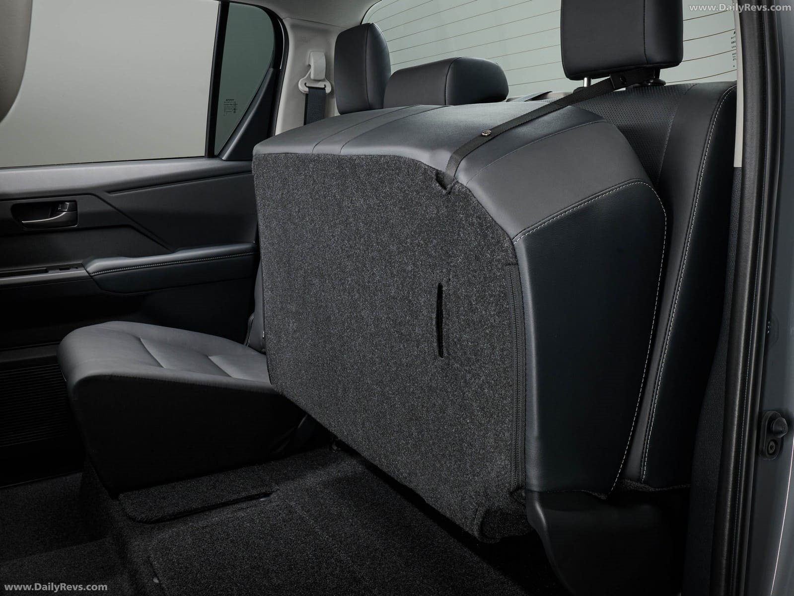 2026 - TOYOTA HILUX Z ADVENTURE, foto 39