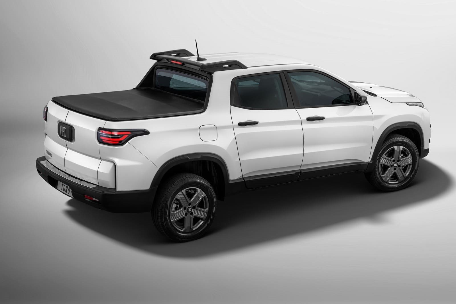 2027 - FIAT TORO ENDURANCE, foto 2