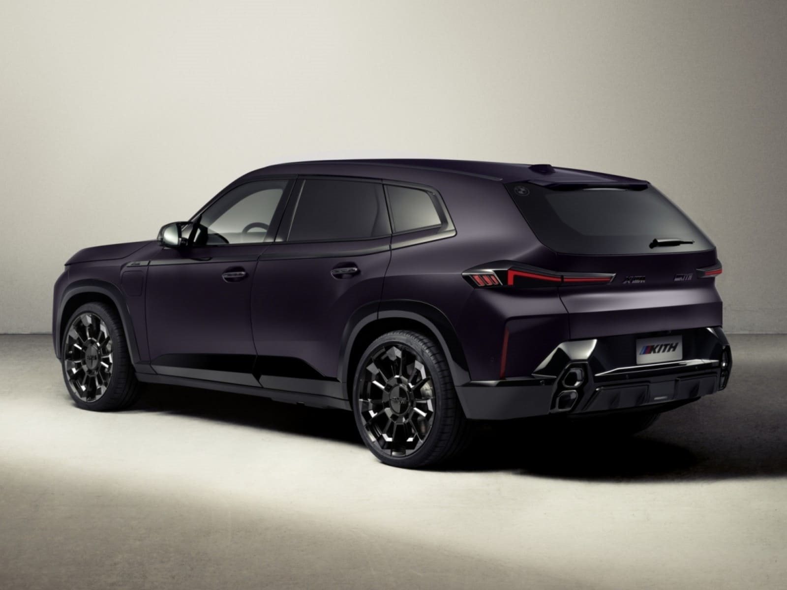 2026 - BMW XM LABEL KITH EDITION, foto 2