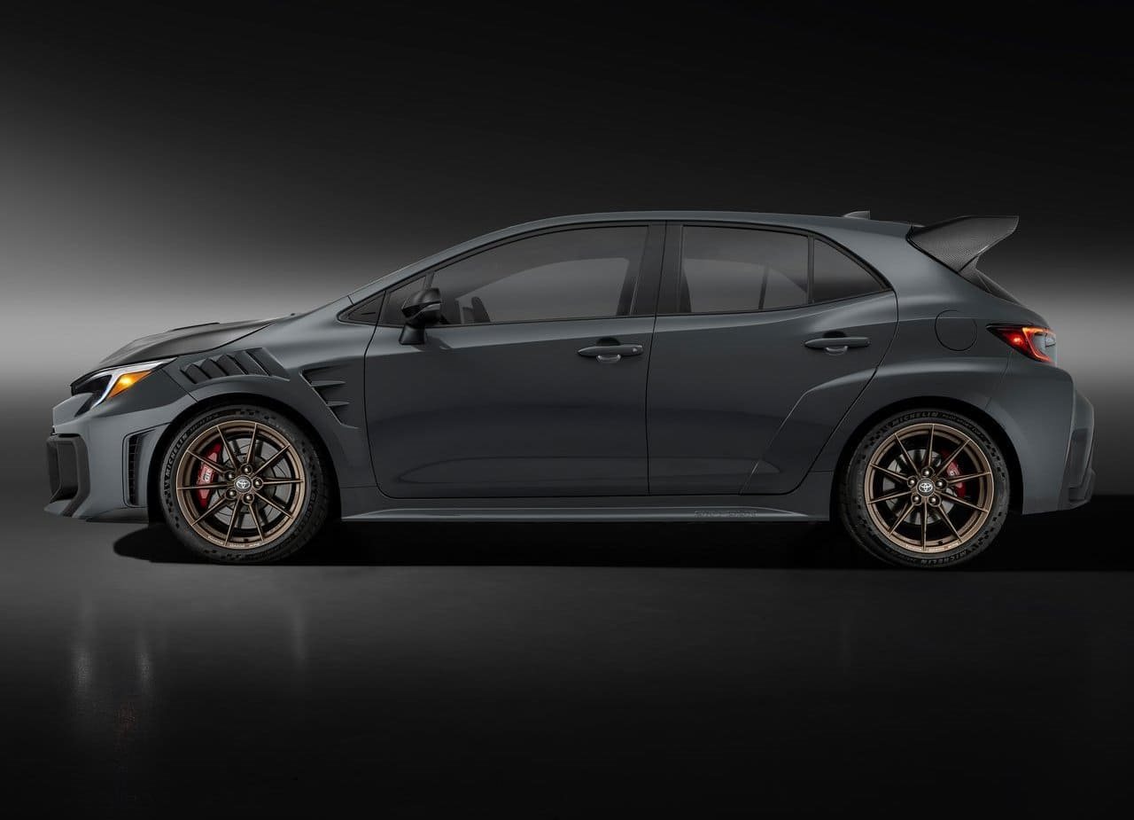 2026 - TOYOTA GRMN COROLLA, foto 3