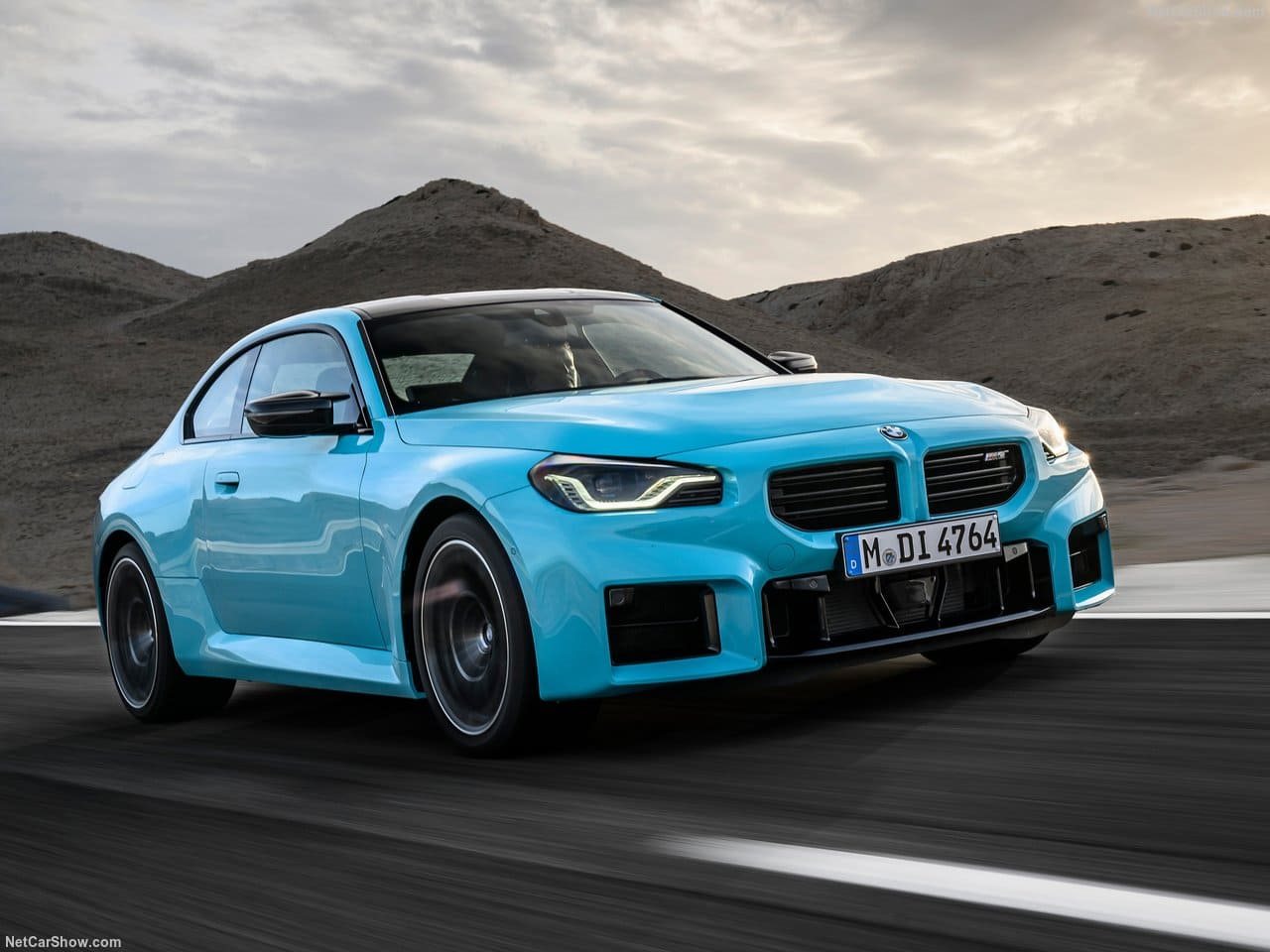 2027 - BMW M2 xDRIVE, foto 32