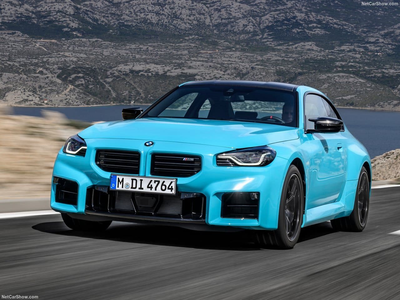 2027 - BMW M2 xDRIVE, foto 37