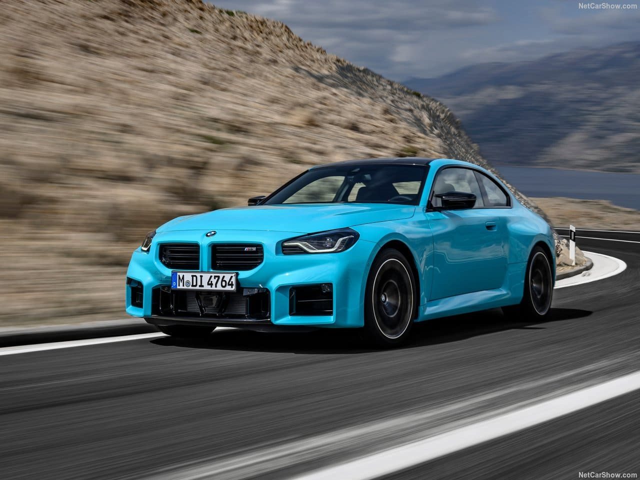 2027 - BMW M2 xDRIVE, foto 39