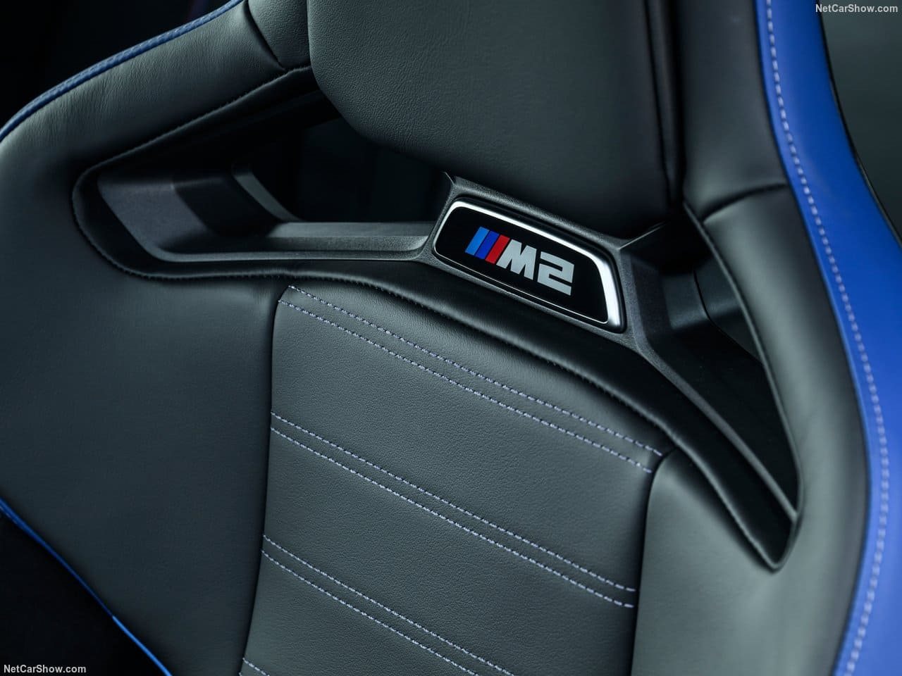2027 - BMW M2 xDRIVE, foto 99