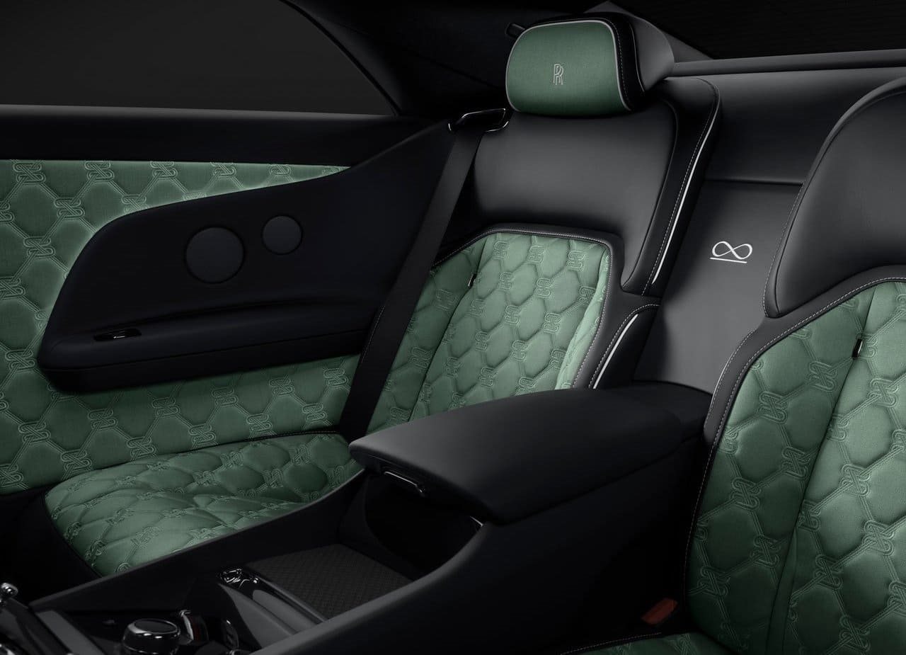 ROLLS-ROYCE SPECTRE BLACK BADGE SERIES II, foto 6