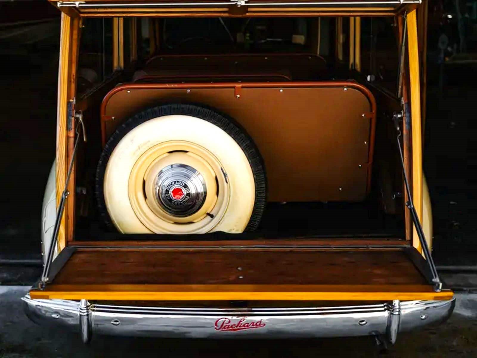 1941 - PACKARD 110 HERCULES STATION WAGON, foto 34