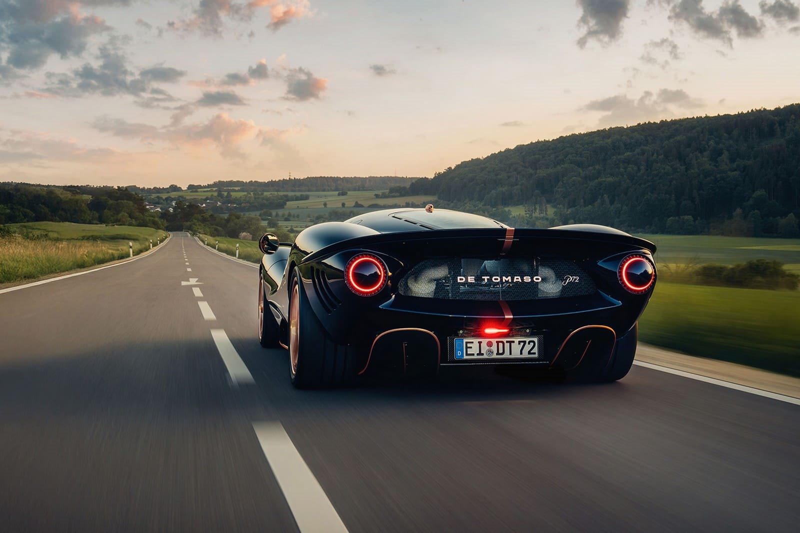 2026 - DE TOMASO P72 ‘AURELIAN NIGHT’, foto 3